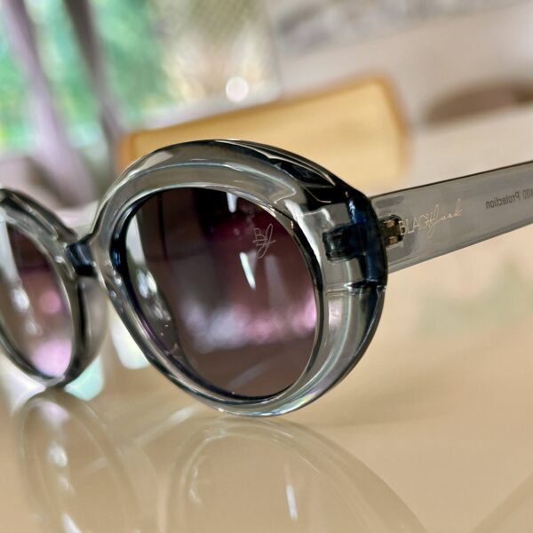 Óculos Feminino Oval – Modelo Miracle - Image 10